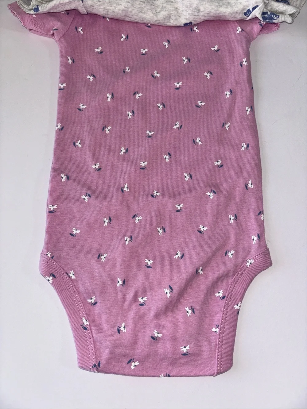 Carter’s Baby Girl 3-Pack Bodysuits New With Tags 6-9 Months Floral Butterfly